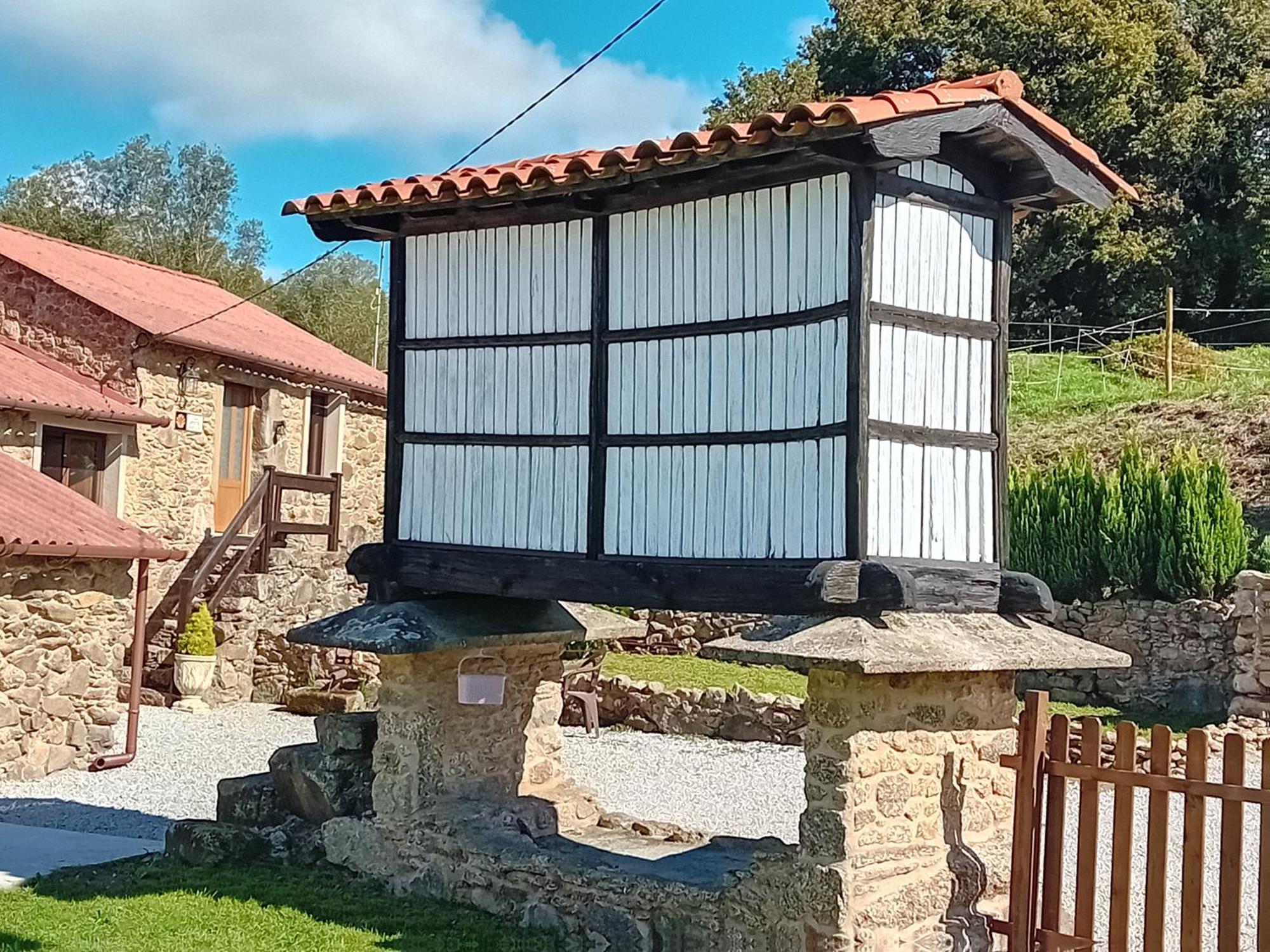 Stone Cottage Santiago Curtis Exterior photo